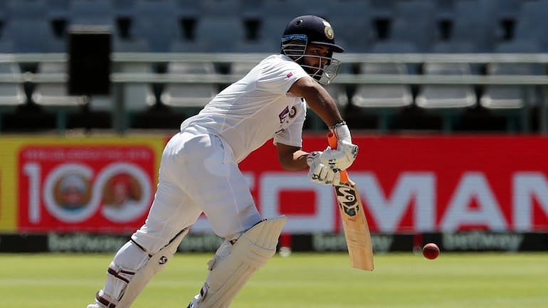 “டெஸ்ட் கிரிக்கெட் வரலாற்றில் இவர் பெயர் பொறிக்கப்படும்” : இளம் வீரருக்கு Certificate கொடுக்கும் சேவாக்!