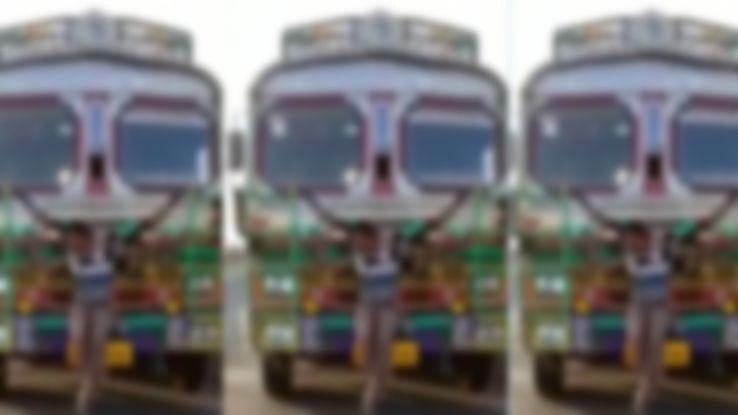 “லாரி முன்பு கட்டிவைத்து வாகனத்தை அதிவேகமாக இயக்கிய ஓட்டுனர்” : குலைநடுங்க வைக்கும் வீடியோ காட்சி !