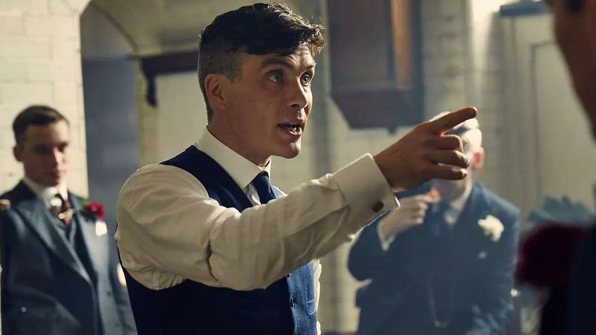 Peaky Blinders.. 6-வது சீசனுக்காக காத்திருக்கும் ரசிகர்கள்: அப்படி என்ன இருக்கு இந்த தொடரில்!