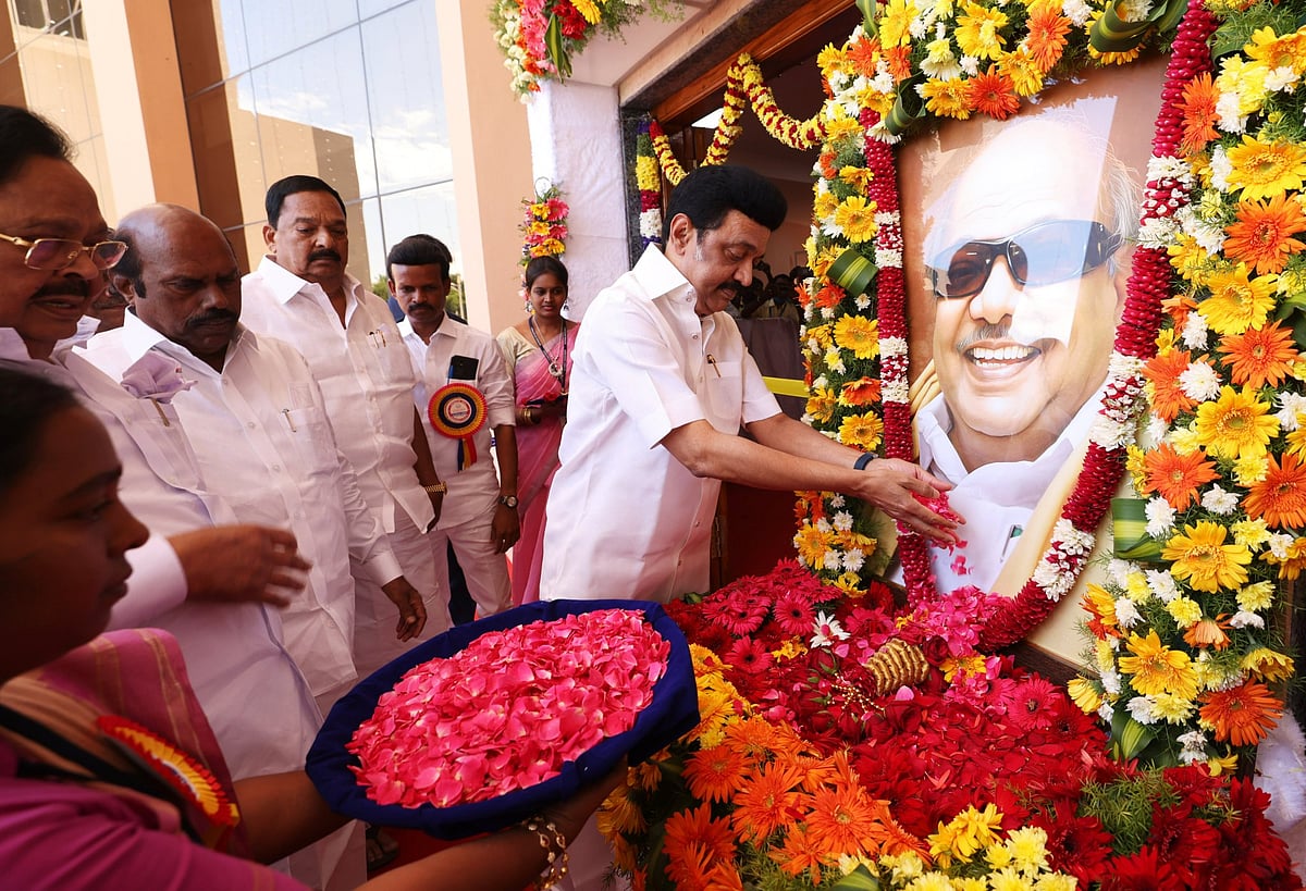நாமக்கல் மாநாடு: கொள்கை தொடங்கி நடைமுறைச் சிக்கல்கள் வரை அனைத்துக்கும் தீர்வு சொன்ன முதல்வர் - முரசொலி !