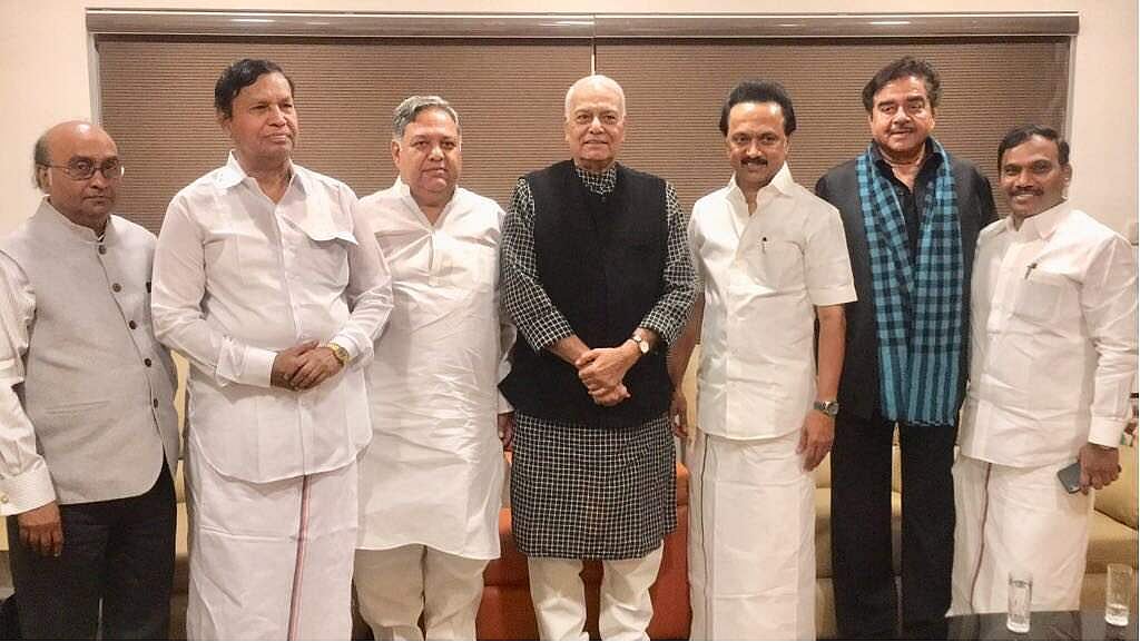 "கடத்தல் அரசியல் செய்வது, பணம் கொடுத்து MLAக்கள் வாங்குவதுதான் BJP பழக்கம்"  -யஷ்வந்த் சின்ஹா காட்டம்!