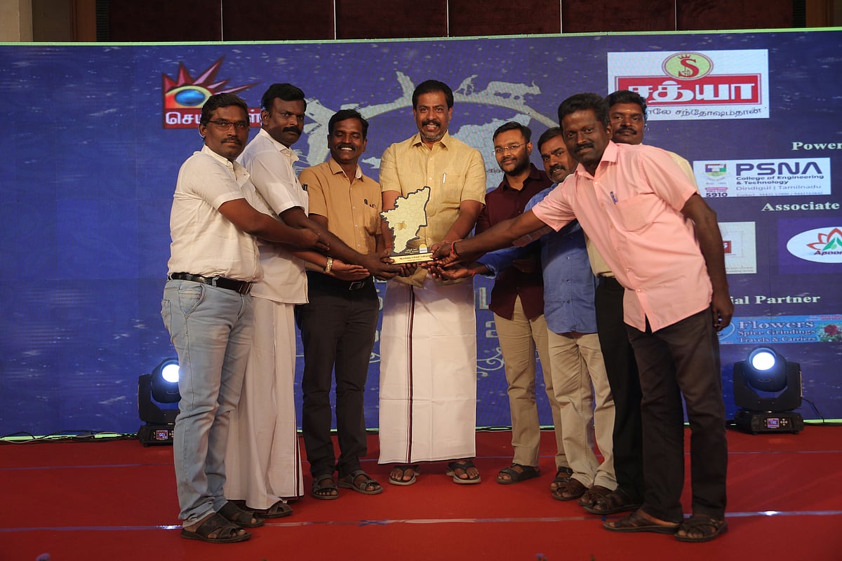 எங்கள் ஊர்; எங்கள் பெருமை விருது விழா: திண்டுக்கல்லுக்கு பெருமை சேர்த்தவர்களை கொண்டாடிய கலைஞர் செய்திகள்!