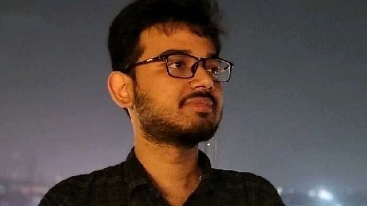 இந்திய மாணவரின் திறமை கண்டு வியந்து கோடிக்கணக்கில் ஊதியம் கொடுக்க முன்வந்த Google, Amazon, Facebook !