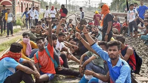 “தேச நலனுக்கு எதிரான ‘அக்னிபத்’ திட்டத்தை ஒன்றிய அரசு திரும்பப் பெற வேண்டும்”: முதலமைச்சர் வலியுறுத்தில்!