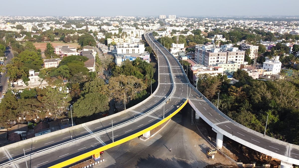 கோவையில் திறக்கப்பட்டிருக்கும் புதிய மேம்பாலம்.. போக்குவரத்து நெரிசல் பிரச்சனைக்கு முதல் கட்ட தீர்வு!