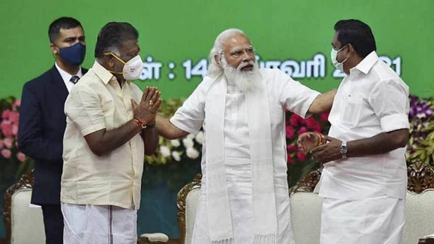 “துரோகத்தால் தொடங்கி - துரோகத்தால் இயங்கும் கட்சி அதிமுக - ‘தினமலருக்கு’ ஏன் எரிகிறது?” - முரசொலி தாக்கு!