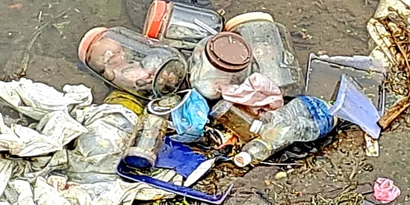 கண்ணாடி பாட்டில்களில்  சிசுக்களின் சடலங்கள்.. கர்நாடகாவை நடுங்க வைத்த  அதிர்ச்சி சம்பவம்! 