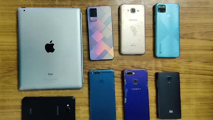 பறிமுதல் செய்யப்பட்ட பொருட்கள்