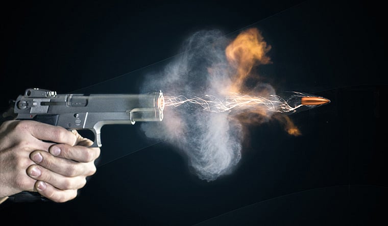 “சோற்றில் உப்பு அதிகமானதால் ஆத்திரம்.. மருமகளை சுட்ட கொன்ற மாமனார்” : உ.பி-யில் நடந்த பரபரப்பு சம்பவம் !