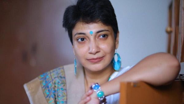 பள்ளியில் சீட் வாங்கி தருவதாக ரூ. 6 கோடி மோசடி.. பா.ஜ.க நிர்வாகி மதுவந்தி மீது பரபரப்பு புகார்!