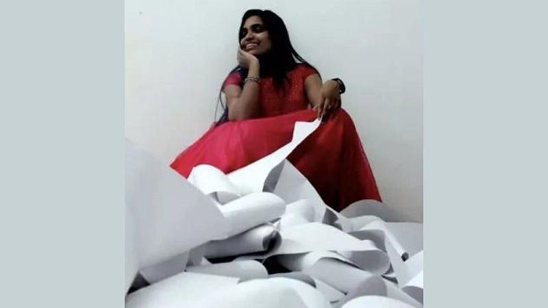 ‘போதும் போதும்.. லிஸ்டு பெருசா போகுது..’ : 434 மீட்டர் கடிதம் எழுதிய தங்கை - வாயடைத்து போன அண்ணன் ! 