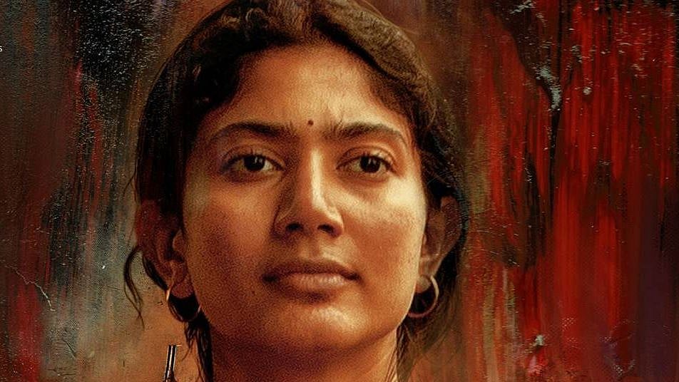 ட்விட்டரில் நடிகை சாய் பல்லவி-க்கு ஆதரவாக வைரலாகும் #saipallavi.. என்ன கூறினார் அப்படி!