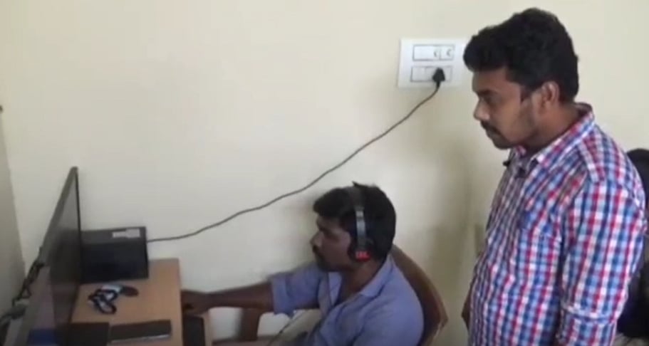 No Caste, No Religion.. வட்டாட்சியர் அலுவலகத்தில் சான்றிதழ் வாங்கிய தம்பதி: நெகிழ்ச்சி சம்பவம்!