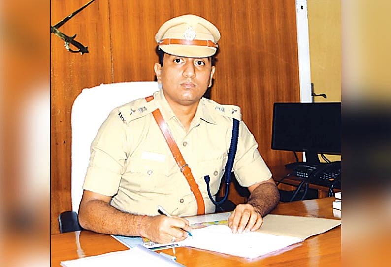 சட்ட ஆலோசனை.. விரைவில் எடப்பாடி பழனிசாமி மீது நடவடிக்கை : சேலம் மாவட்ட காவல் கண்காணிப்பாளர் சொல்வது என்ன?