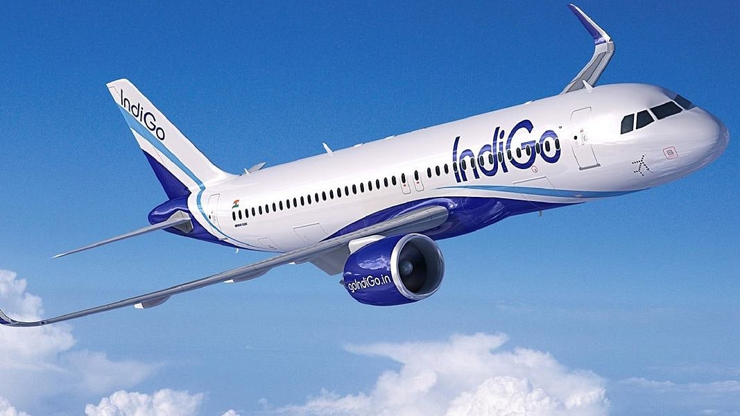 "பசித்த குழந்தைக்கு உணவு கொடுக்க மறுத்த இண்டிகோ நிறுவனம்.. காரணம் கேட்டு அதிர்ச்சியடைந்த தந்தை! 