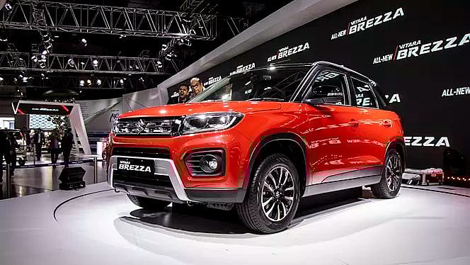 புதுபொலிவுடன் களமிறங்கும் Maruti Breeza : டாடாவுக்கு போட்டியாக மாற புது வசதிகளோடு இறங்கும் பட்ஜெட் கார்