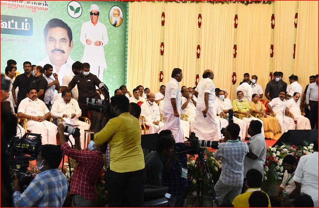 ‘OPS அண்ணே நீங்க ஒருங்கிணைப்பாளர் இல்ல.. எந்த அதிகாரமும் இல்ல’ : EPS கடிதம்.. உச்சகட்டத்தில் அதிமுக மோதல்