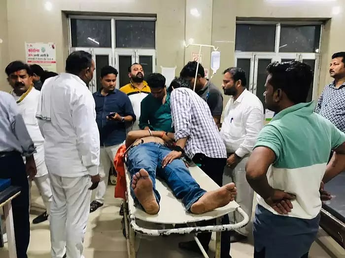 பா.ஜ.க தலைவர் மீது துப்பாக்கிச் சூடு: மருத்துவமனையில் தீவிர சிகிச்சை: உ.பி-யில் பகீர் சம்பவம்!