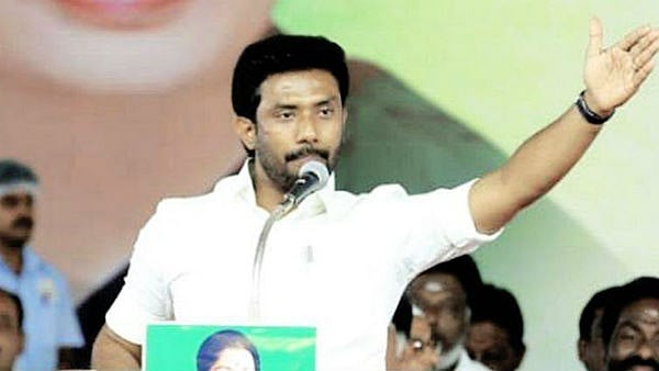 '0 ஆன அ.தி.மு.க' - "இவரு எங்க MP இல்ல.." நாடாளுமன்ற சபாநாயகருக்கு கடிதம் போட்ட எடப்பாடி !