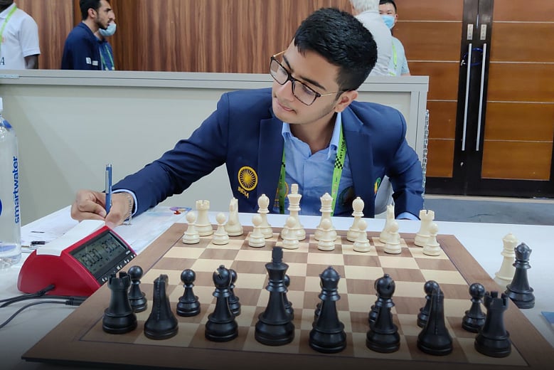 Chess Olympiad Update : முதல் நாளிலே இந்திய அணி அபாரம் ! - வெற்றி கணக்கை துவக்கிய சிறுவன்..
