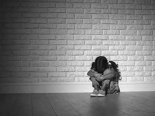 டியூசன் படிக்க வந்த சிறுமிக்கு பாலியல் தொல்லை.. போக்சோ சட்டத்தின் கீழ் ஆசிரியர் கைது!