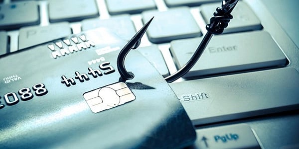 799 ரூபாய் சேலைக்கு ஆசைப்பட்டு 1 லட்சம் ரூபாயை இழந்த பெண் ஆசிரியர் : ஆன்-லைன் ஷாப்பிங் பரிதாபம் !