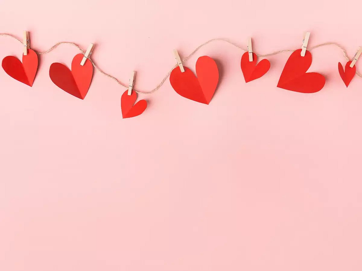 'காதல்'..  இன்றைய சமூகம் புரிந்து வைத்திருப்பதுதான் என்ன?