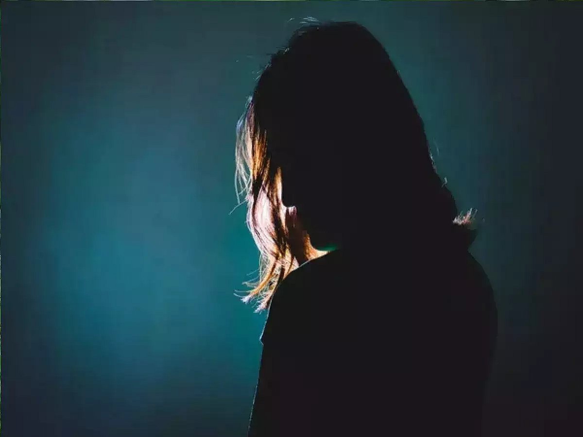 வரதட்சணை கொடுக்காததால் நண்பர்களுடன் சேர்ந்து மனைவிக்கு பாலியல் வன்கொடுமை.. - உபி-யில் தொடரும் அட்டூழியம்!