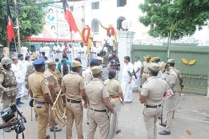 காவல்துறை நடுநிலையோடு செயல்பட்டது.. பழனிச்சாமி கூட்டம் பாராட்ட வேண்டாம்; பழி சுமத்துவதை நிறுத்தட்டும்!