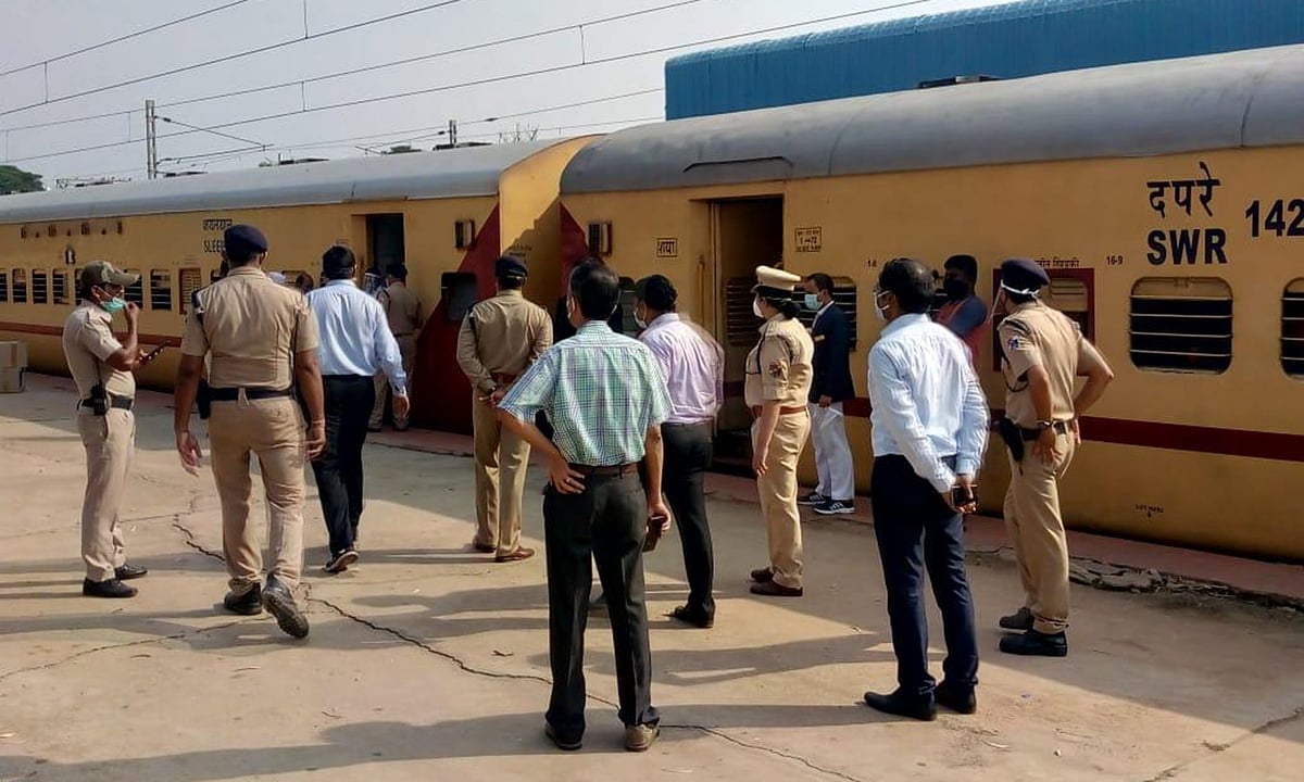 MP-க்களின் இரயில் பயண செலவு மட்டுமே ரூ.62 கோடியா ! - ஒன்றிய அரசு தகவல்..