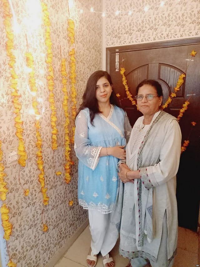 பாகிஸ்தானின் முதல் இந்து பெண் DSP.. 1 மதிப்பெண்ணில் மாறிய வாழ்க்கை ! பின்னணி என்ன ?