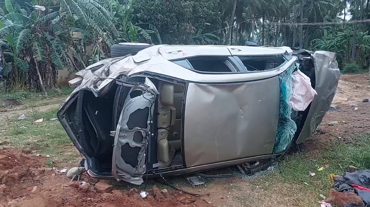 கட்டுப்பாட்டை இழந்து தாறுமாறாக கவிழ்ந்து விபத்து : சுற்றுலா சென்ற மருத்துவ மாணவி பலி - 5 பேர் படுகாயம்!