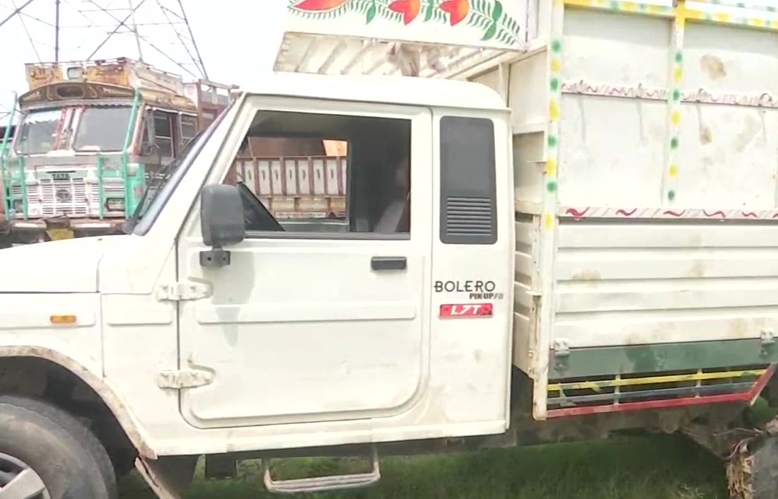 நேற்று ஹரியானா.. இன்று ஜார்கண்டில்: பெண் போலிஸ் அதிகாரி வாகனம் ஏற்றி கொலை!