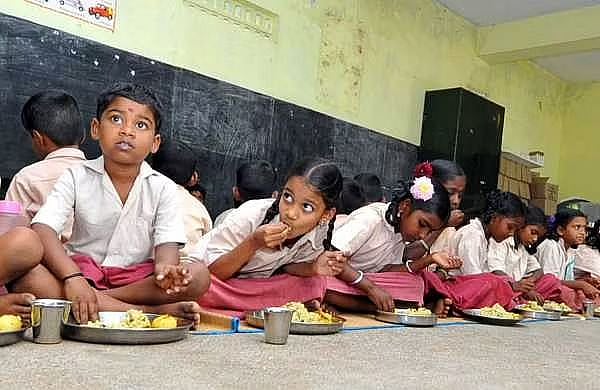 அரசுப் பள்ளி மாணவர்களுக்கு காலை உணவு வழங்கும் திட்டம் தொடக்கம்.. தமிழ்நாடு அரசு முக்கிய அறிவிப்பு !