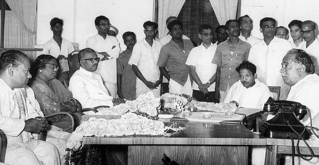 ‘Nonsense’ என்ற ஒற்றை வார்த்தையால் கொந்தளித்த தமிழ்நாடு - தி.மு.கழகமும் தமிழ்நாடும் ! (பாகம்-1)