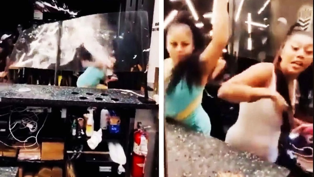 எக்ஸ்ட்ரா Sauce-க்கு ரூ.138 பில்.. ஆத்திரத்தில் உணவகத்தை அடித்து சூறையாடிய 3 பெண்கள்: வைரல் வீடியோ!