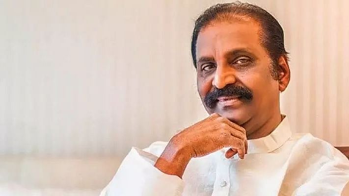 7500 பாடல்கள் - 7 தேசிய விருதுகள்:  அரை நூற்றாண்டை கடந்தும் வெற்றியுடன் தொடரும்  கவிப்பேரரசு வைரமுத்து!