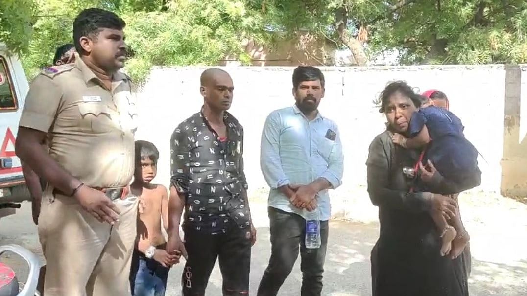 கேரளாவிற்கு கடத்த முயன்ற 2 வயது குழந்தை.. 24 மணி நேரத்தில் மீட்டு பெற்றோரிடம் ஒப்படைத்த தமிழ்நாடு போலிஸ்!