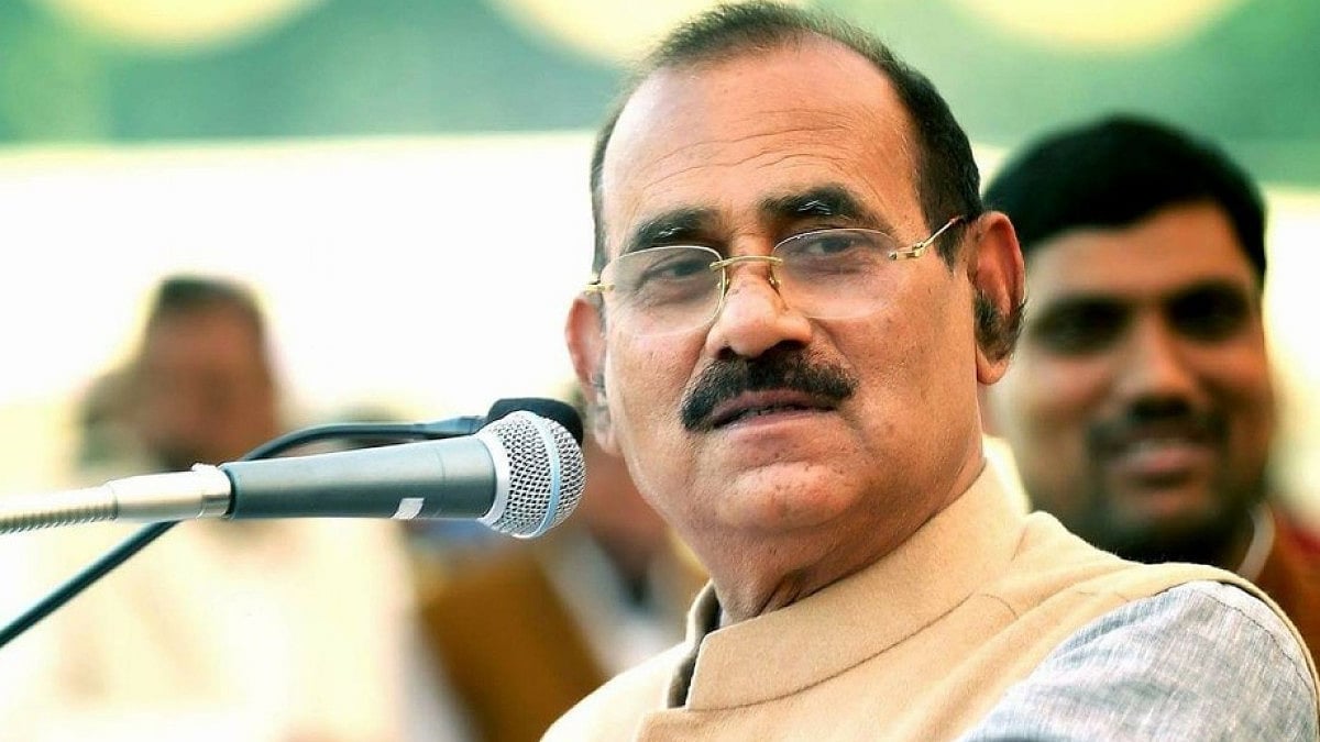 இளம் பெண் கூட்டுப் பாலியல் வன்கொடுமை : 2 ஆண்டுகளாக தலைமறைவாக இருந்த உ.பி. முன்னாள் MLA மகன் கைது!