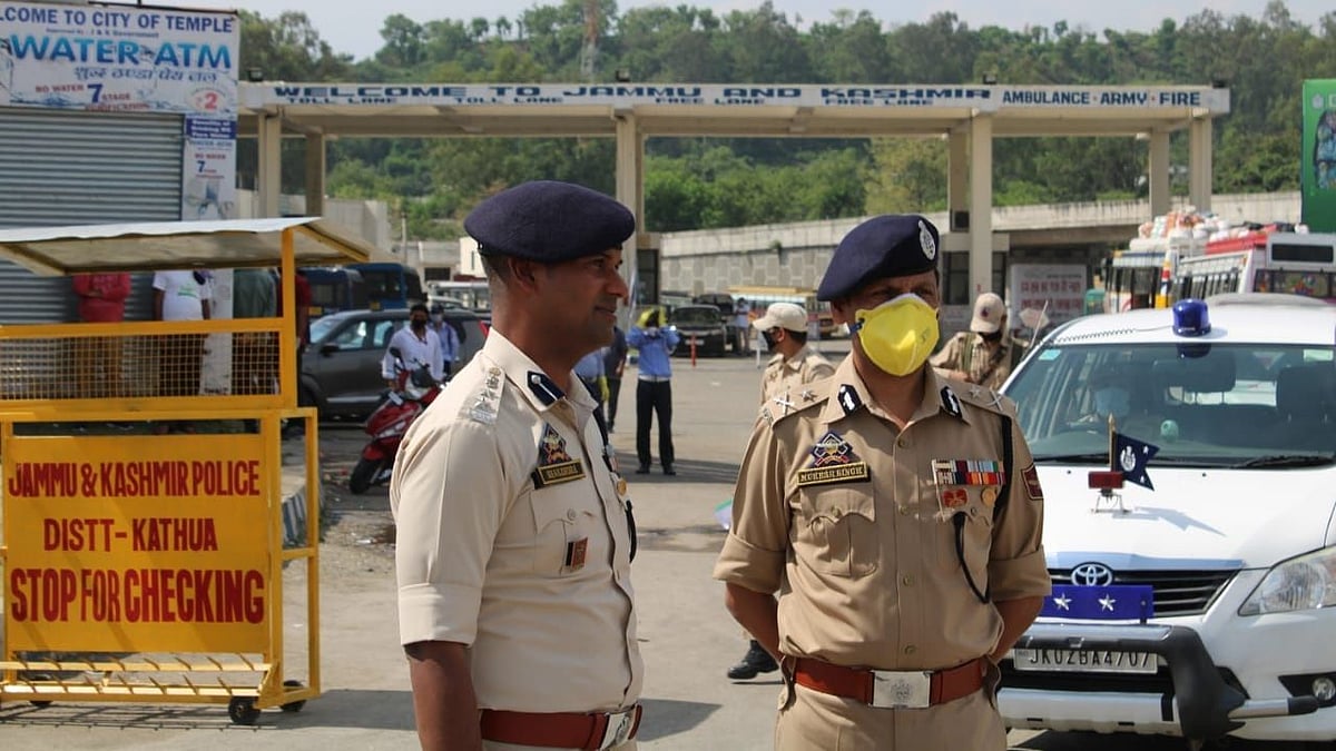 டியூஷன் சென்ற 10 வயது சிறுவன் மாயம்.. சாக்கு மூட்டையில் கிடந்த சடலம்: 3 சிறுவர்களை கைது செய்த போலிஸ்!