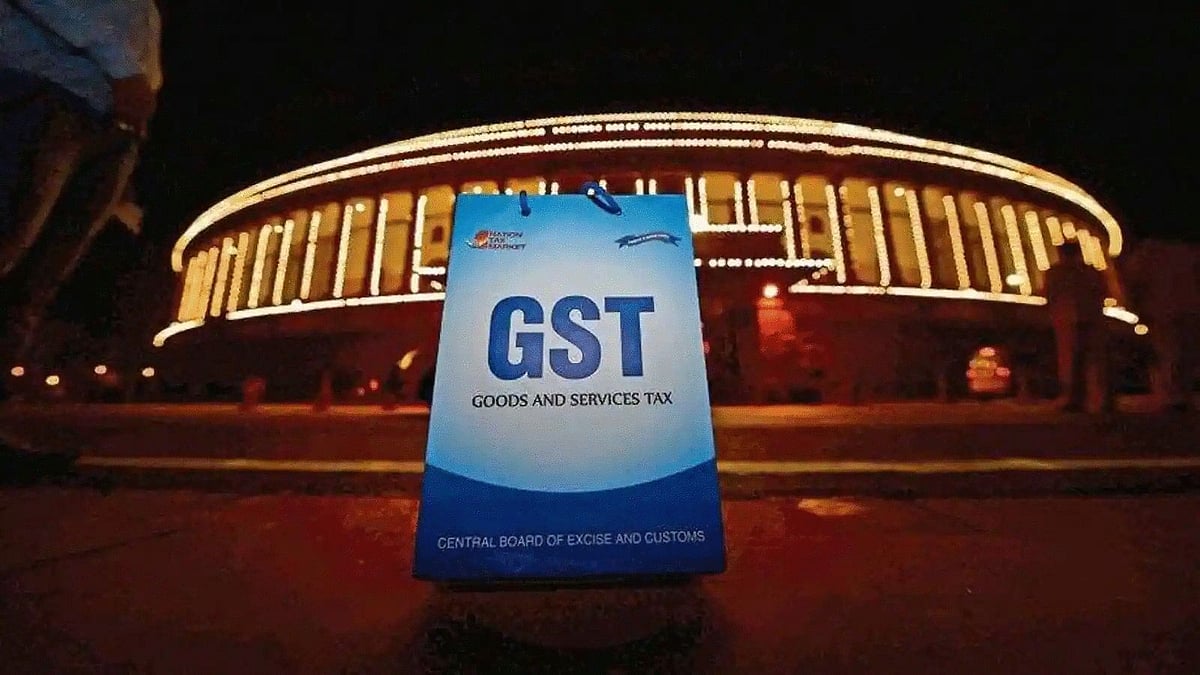 GST வரி விதிப்பில் மோடி அரசு இழைத்திருக்கிற அநீதி கொஞ்சம் நஞ்சமல்ல.. கடுமையாக எச்சரிக்கும் தீக்கதிர் ஏடு!