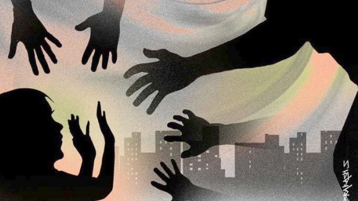 சிறுமியை பாலியல் தொழிலில் ஈடுப்படுத்தி 25 பேர் வன்கொடுமை : தம்பதியினர் உட்பட 27 பேர் கைது - பகீர் தகவல்!