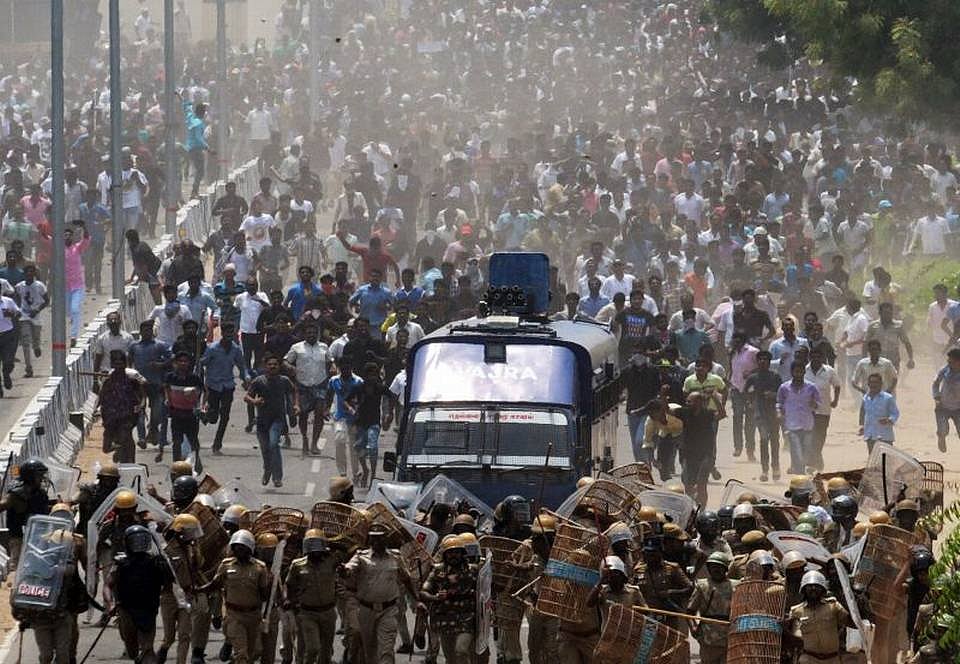“மாணவியின் மரணத்தை அரசியலாக்கி உள்கட்சி மோதலை திசைதிருப்புகிறார்” - அமைச்சர் எ.வ.வேலு EPS-க்கு கண்டனம்!
