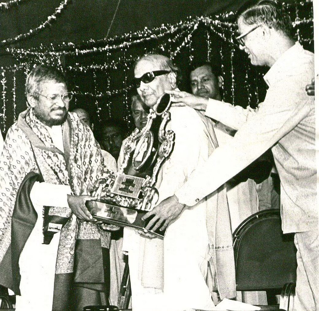 “சாதி - மதங்களைக் கடந்தவர் என்பதால்தான் “இசைஞானி” பட்டத்தை கலைஞர் தந்து பாராட்டினார்” : சிலந்தி கட்டுரை!