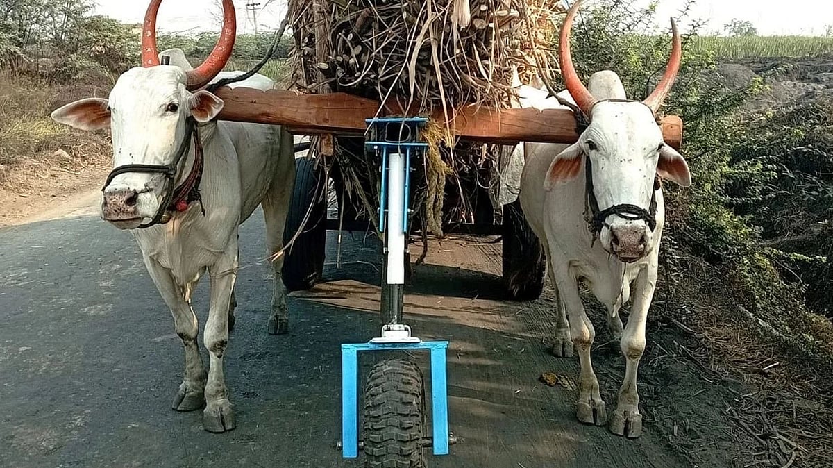 மாட்டு வண்டிக்கு 3-வது சக்கரம்.. இணையத்தில் வைரலாக புகைப்படம் .. உருவான விதத்தை விளக்கிய மாணவர்கள்!