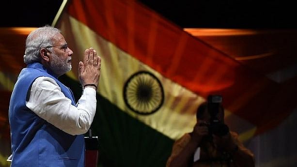 “போலி சுதேசிகளின் வேடம் அம்பலம்.. மோடி கும்பலுக்கு தெரியுமா கொடியின் மேன்மை”: தீக்கதிர் ஏடு கடும் கண்டம்!