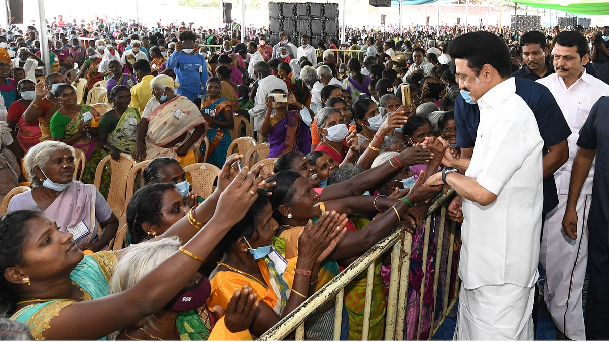 நாமக்கல் மாநாடு: கொள்கை தொடங்கி நடைமுறைச் சிக்கல்கள் வரை அனைத்துக்கும் தீர்வு சொன்ன முதல்வர் - முரசொலி !