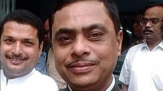 திருட்டு ஆட்டோவில் நீதிபதி கொலை.. காத்திருந்து பழி வாங்கிய நபர்.. ஜார்கண்டை உலுக்கிய பயங்கரம் !