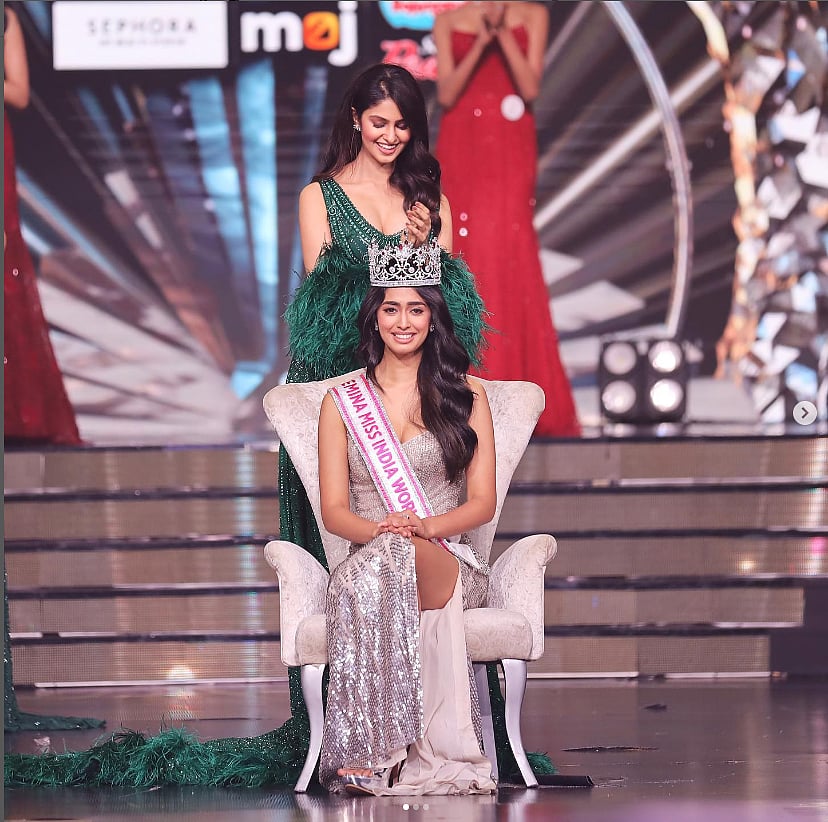 ‘MISS INDIA 2022’ பட்டம் பெற்ற 21 வயது இளம்பெண்.. யார் இந்த சினி ஷெட்டி ?