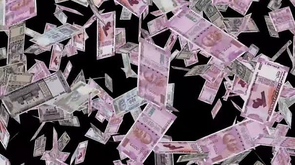 “காதலியை திருமணம் செய்த இளைஞர்.. அடுத்த நாளே கொட்டிய பண மழை” : மகிழ்ச்சியில் தம்பதி!